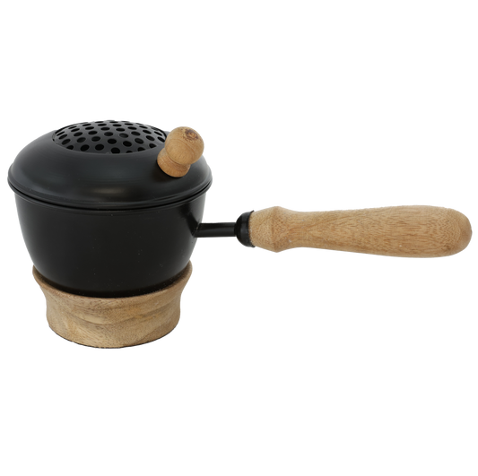 Räucherpfanne “Thomasya” aus Metall mit Mangoholzgriff & Deckel – Handgefertigt für Räucherrituale mit Kohle, Weihrauch & Kräutern