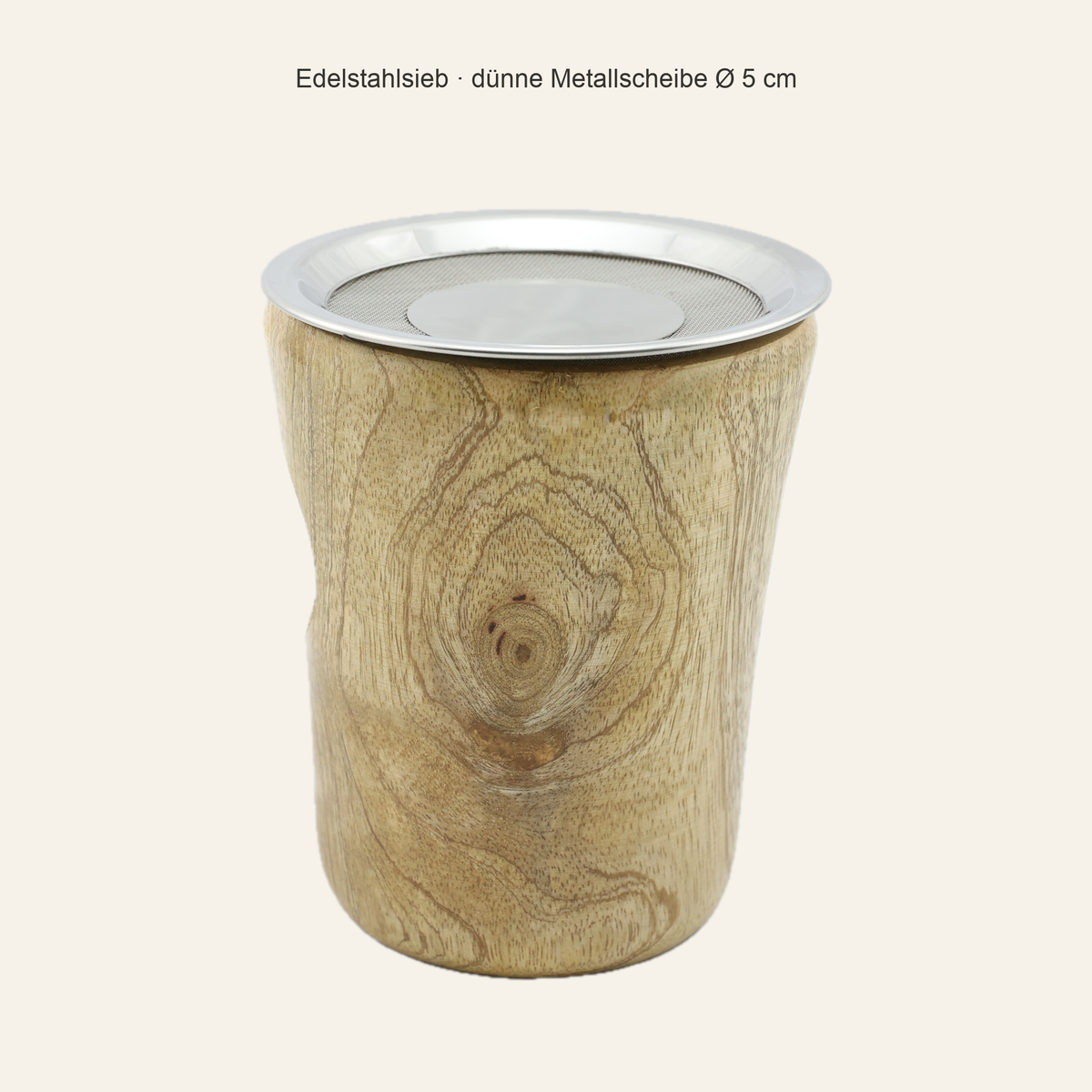 Detail des Räucherstövchens Aamra mit Edelstahlsieb und dünner Metallscheibe Ø 5 cm