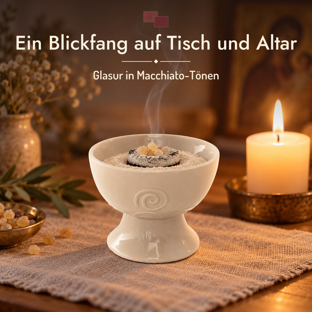 Räucherkelch Helena aus Keramik – Stimmungsbild am Abend mit Kerze