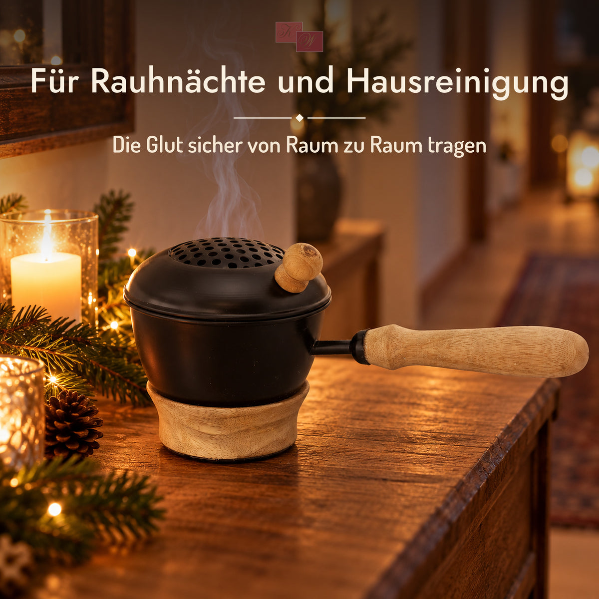 Räucherpfanne Thomasya aus Metall und Mangoholz – Stimmungsbild am Abend mit Kerze