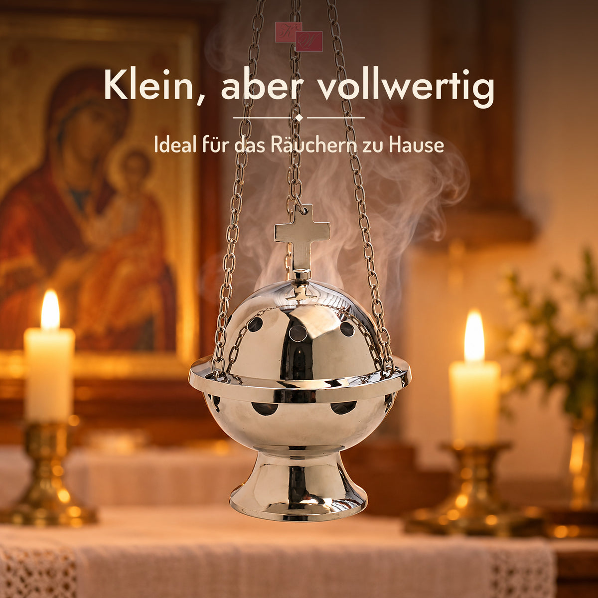 Weihrauchfass Kreuz H13 aus Messing, vernickelt in Gebrauch – Stimmungsbild am Hausaltar