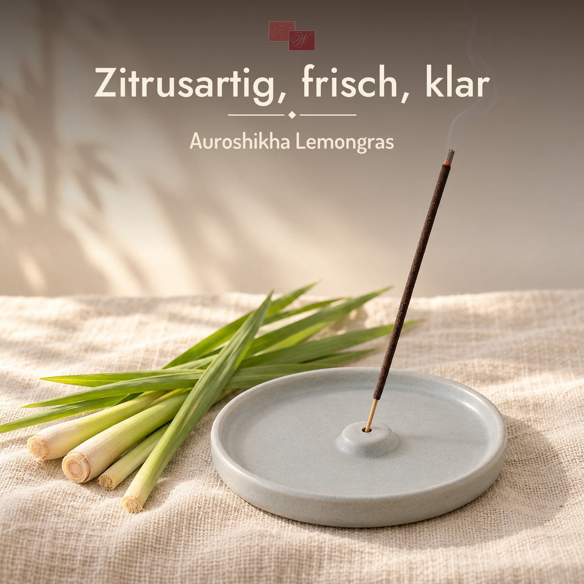 Auroshikha Lemongras Räucherstäbchen – glimmendes Räucherstäbchen im Halter mit Zitronengras, Duft: zitrusartig, frisch, klar