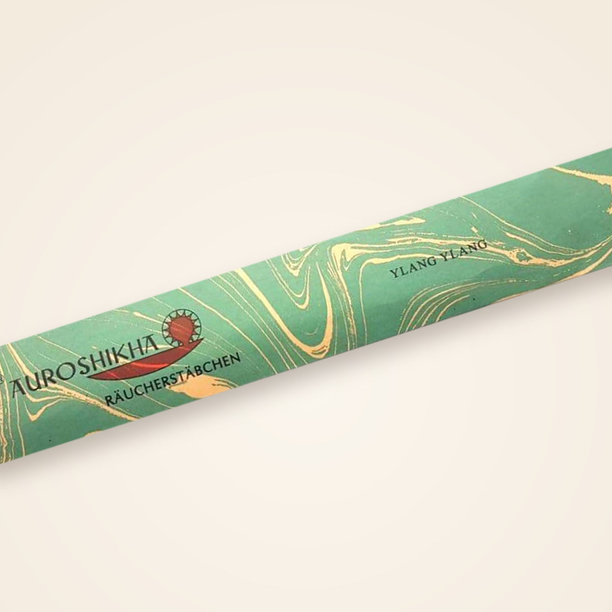 Auroshikha Ylang Ylang Räucherstäbchen – Packung in der Nahansicht
