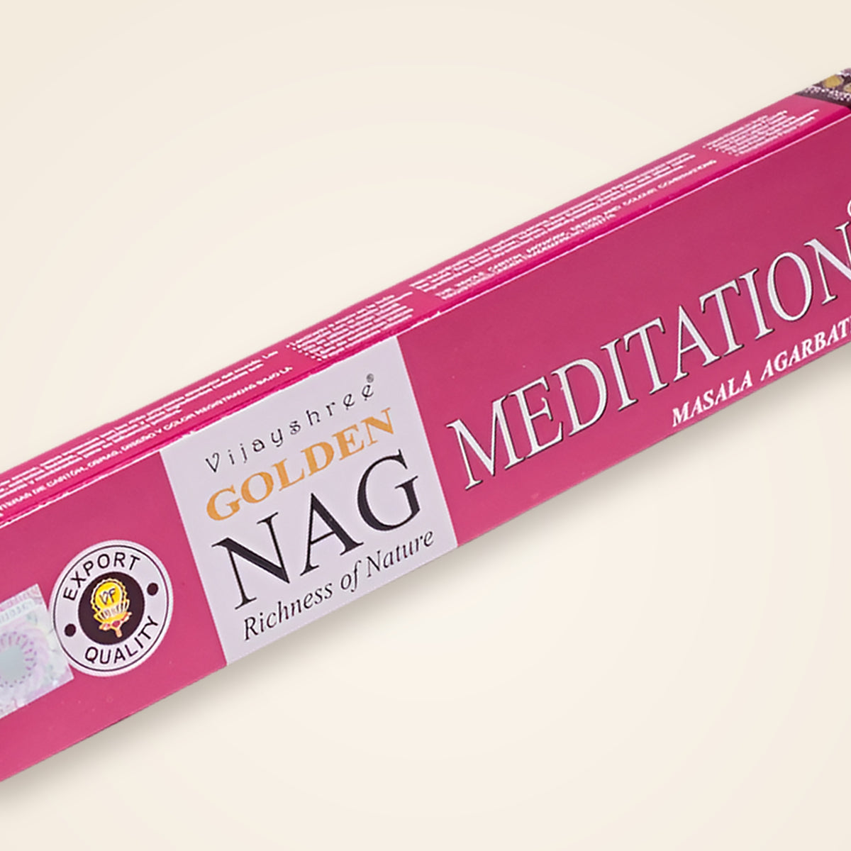 Golden Nag Meditation Räucherstäbchen – Packung in der Nahansicht