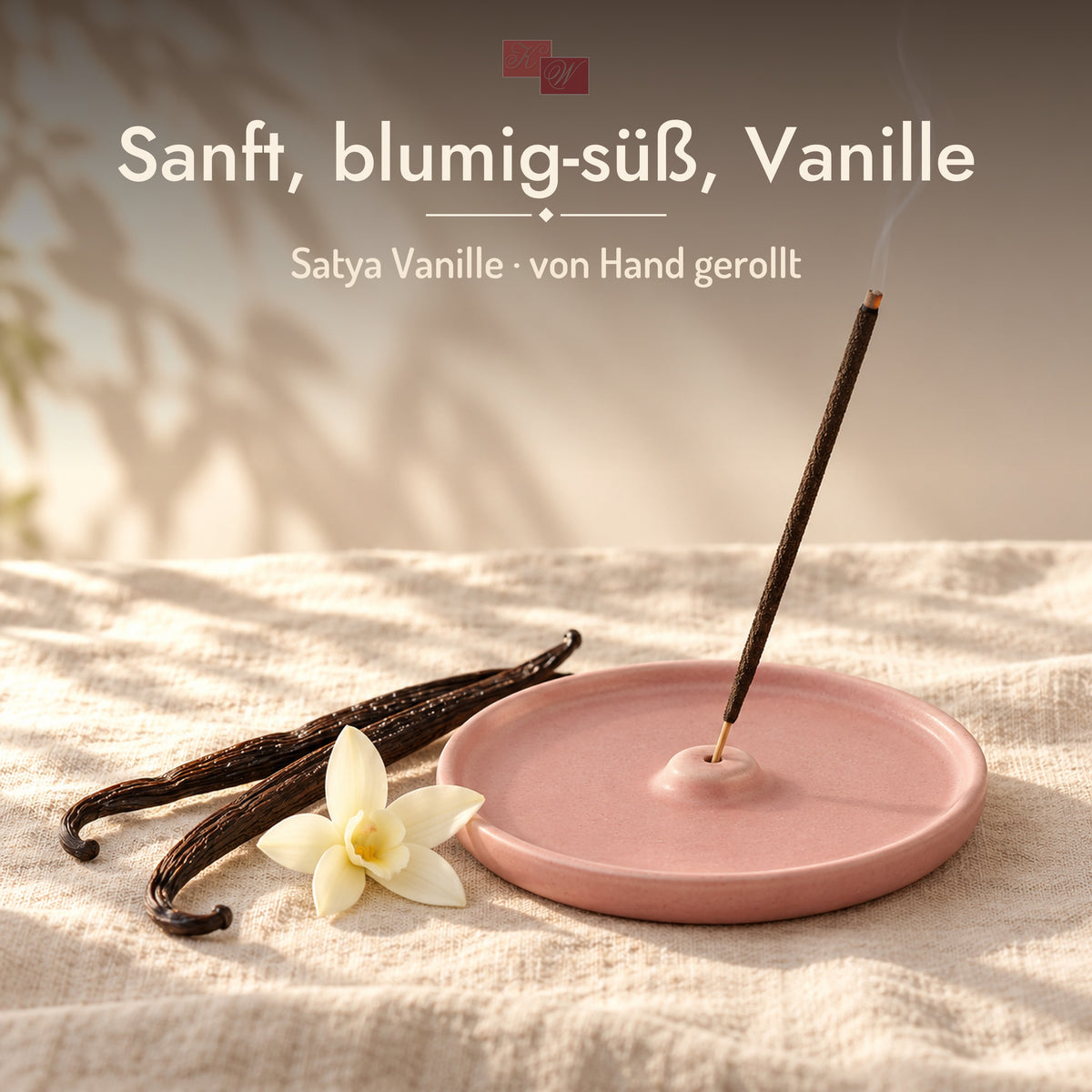 Satya Vanille Räucherstäbchen – glimmendes Räucherstäbchen im Halter mit Vanilleschoten, Duft: sanft, blumig-süß, Vanille