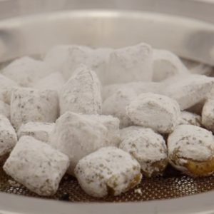 Räucherstövchen “Lebensbaum” aus Speckstein – Spirituelle Verbindung für sanftes Räuchern mit Edelstahlsieb & Metallscheibe – Bild 6
